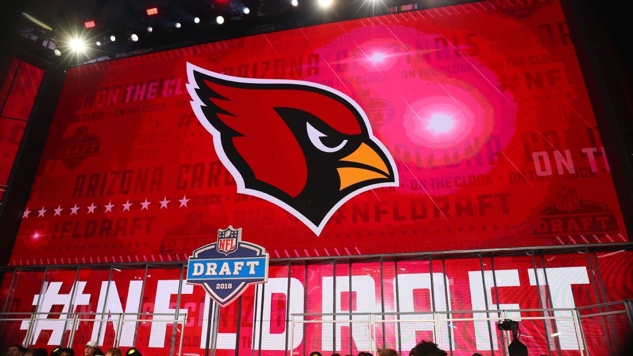 6686体育平台 - NFL暂停红雀高管涉赌政策违规行为：行业自律与合规风险全解析 - 6686体育